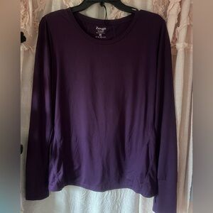 Zengjo athletic long-sleeve workout shirt. Deep purple. Sz Lg with thumb holes